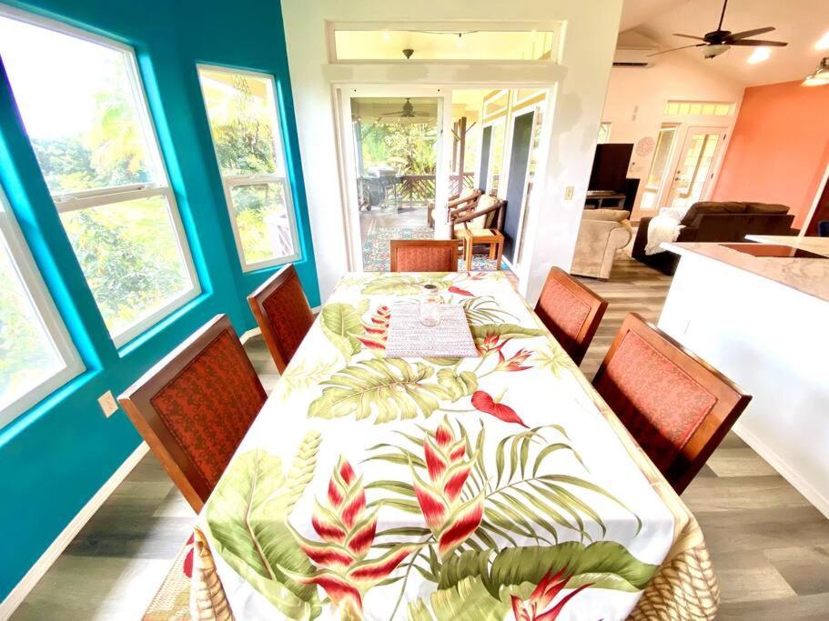 The Honomu House - Gorgeous, Spacious 4Bd2Ba Home Near Waterfalls And Hilo, Sleeps 12! Extérieur photo